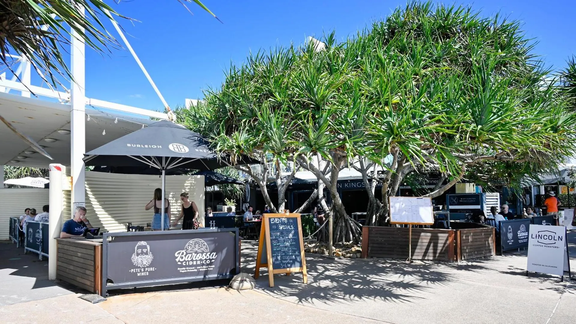 Spacious New 2 Bedroom Kings Beach Townhouse Zf2 Caloundra Apartamento